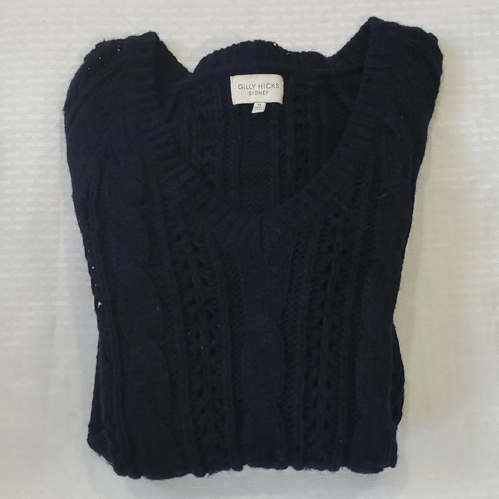 Gilly Hicks woman's blue cable knit vneck pullover sweater size M - Picture 12 of 12